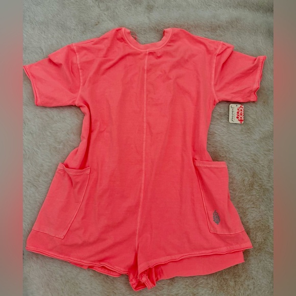 NWT! Free People Hot Shot Tee Romper in Neon Coral size XS - Picture 4 of 5